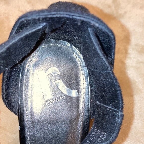 Black sandals size 6 - Picture 9 of 10